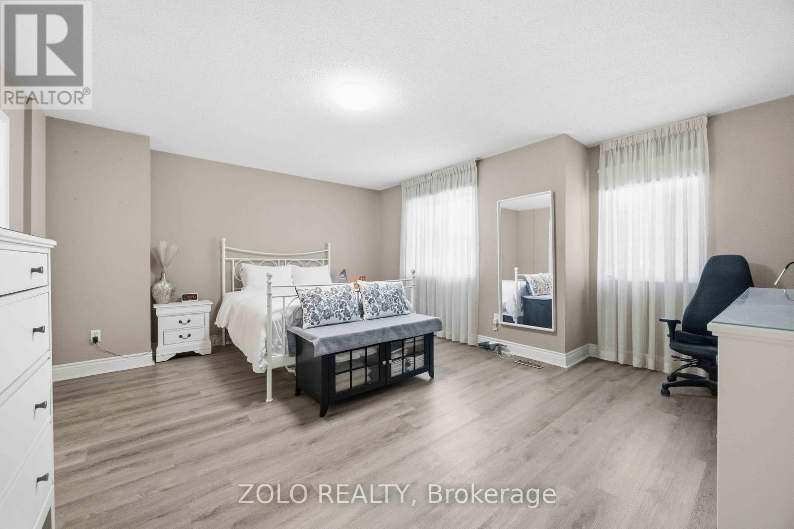 82 Piperbrook Crescent Property Photo 10