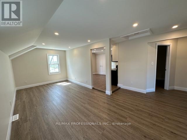 1 - 213 Pine Street Property Photo 3
