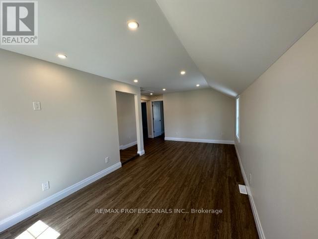 1 - 213 Pine Street Property Photo 20