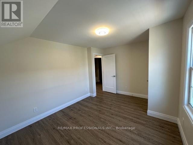 1 - 213 Pine Street Property Photo 22