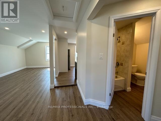1 - 213 Pine Street Property Photo 25