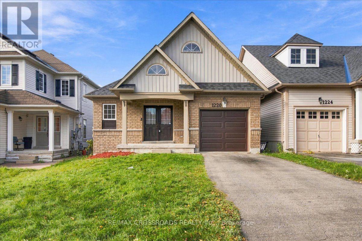 1220 Langley Circle Property Photo 1