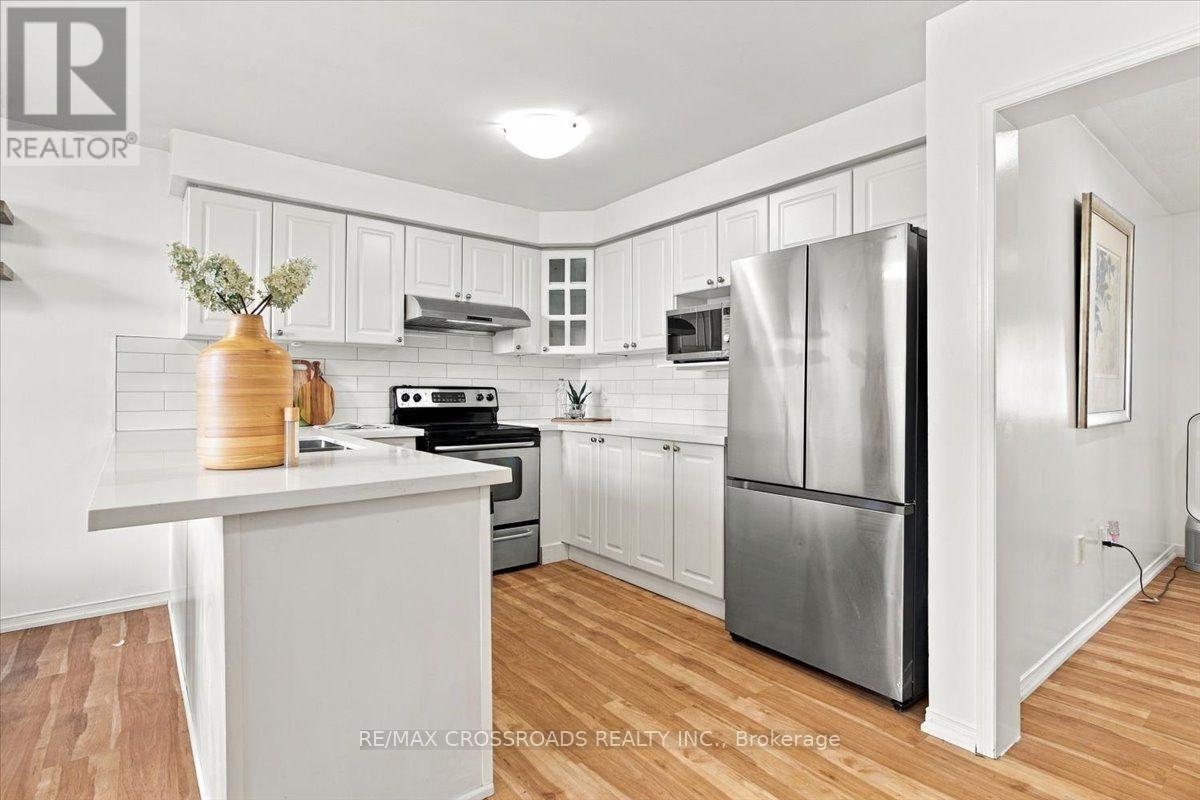1220 Langley Circle Property Photo 12