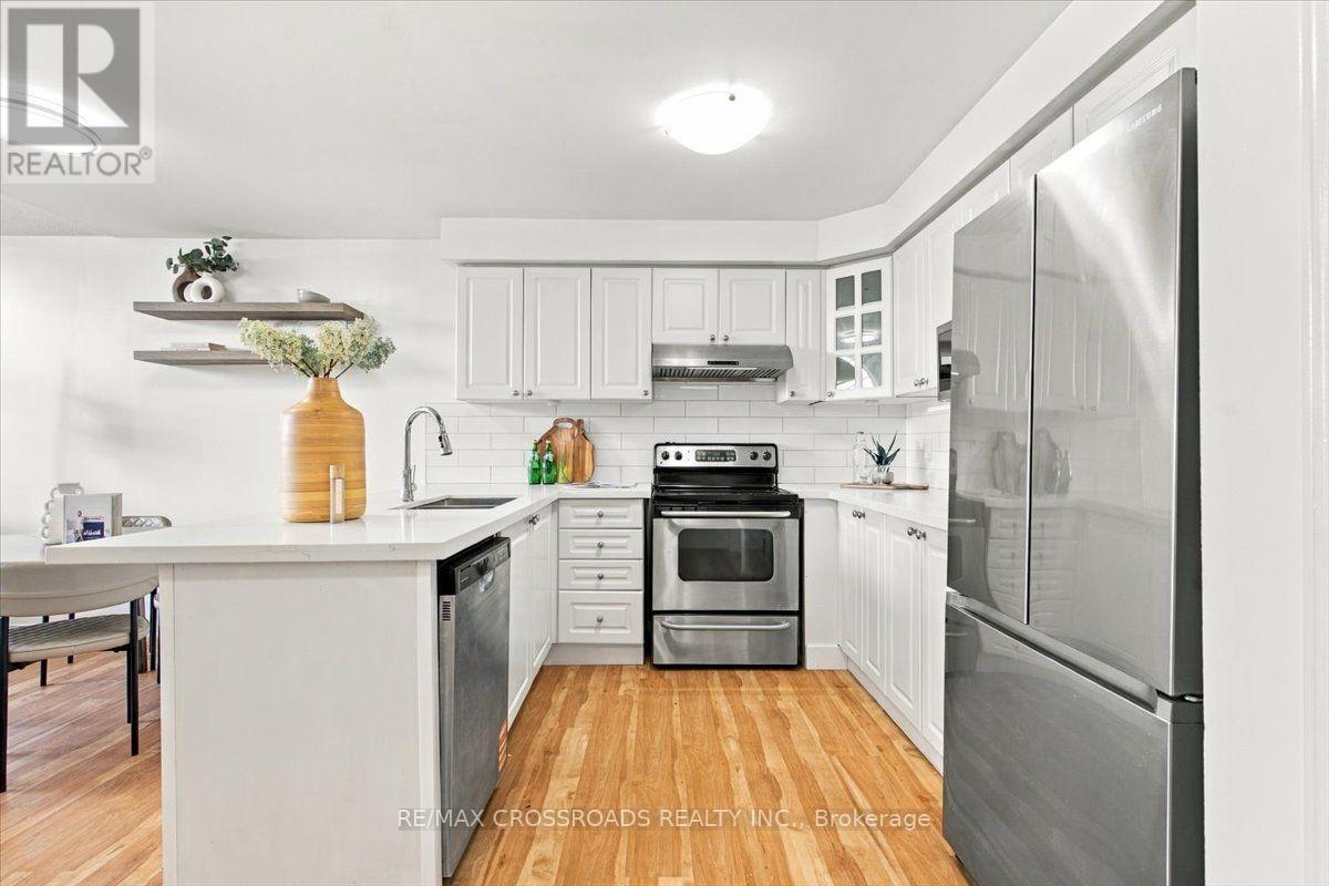 1220 Langley Circle Property Photo 13