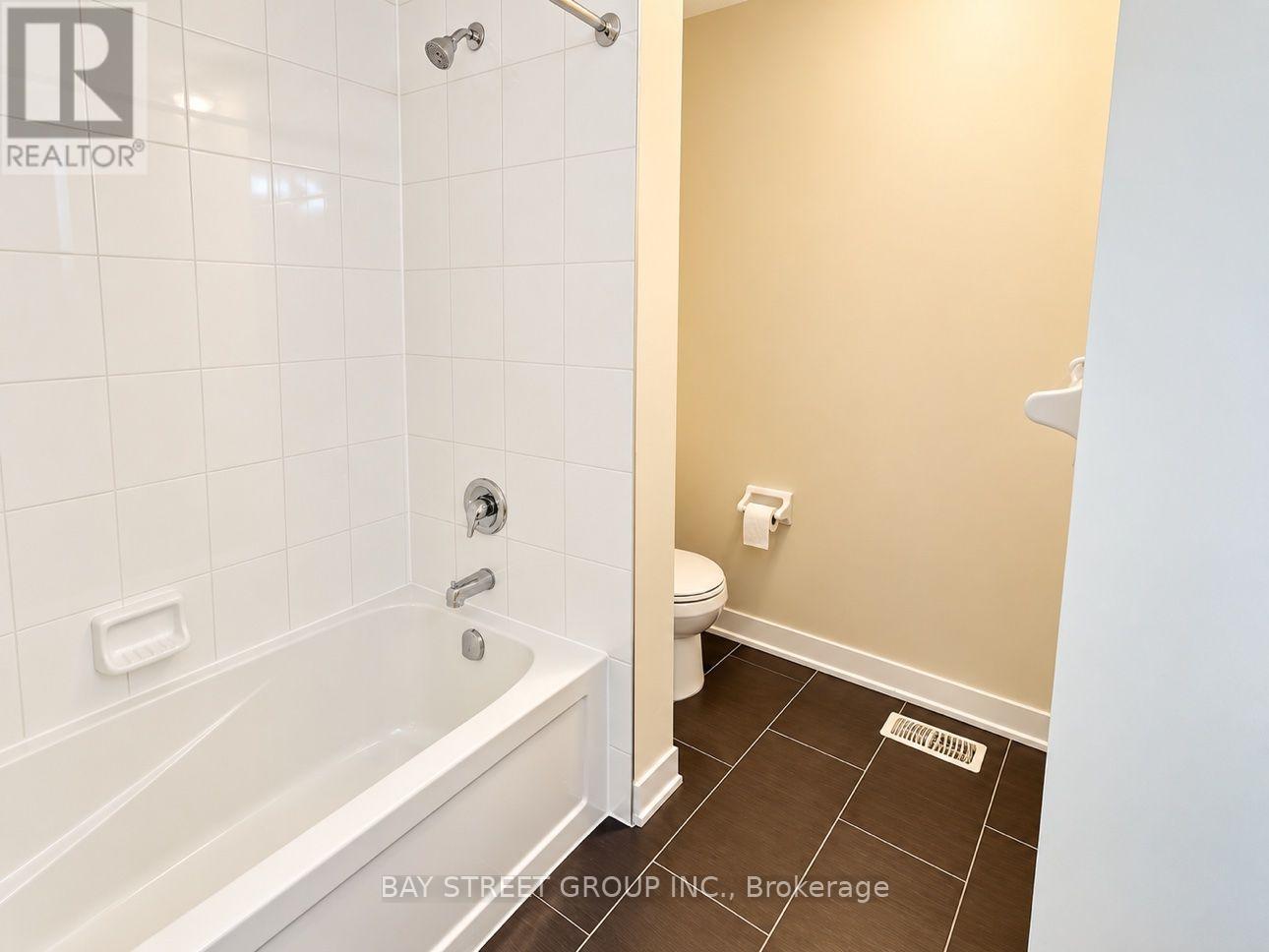 124 Vanier Street Property Photo 9