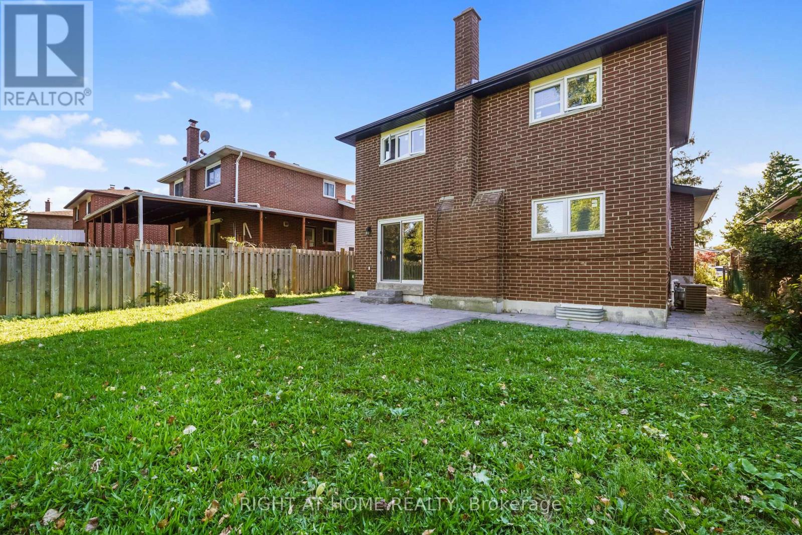 21 Cleethorpes Boulevard Property Photo 29