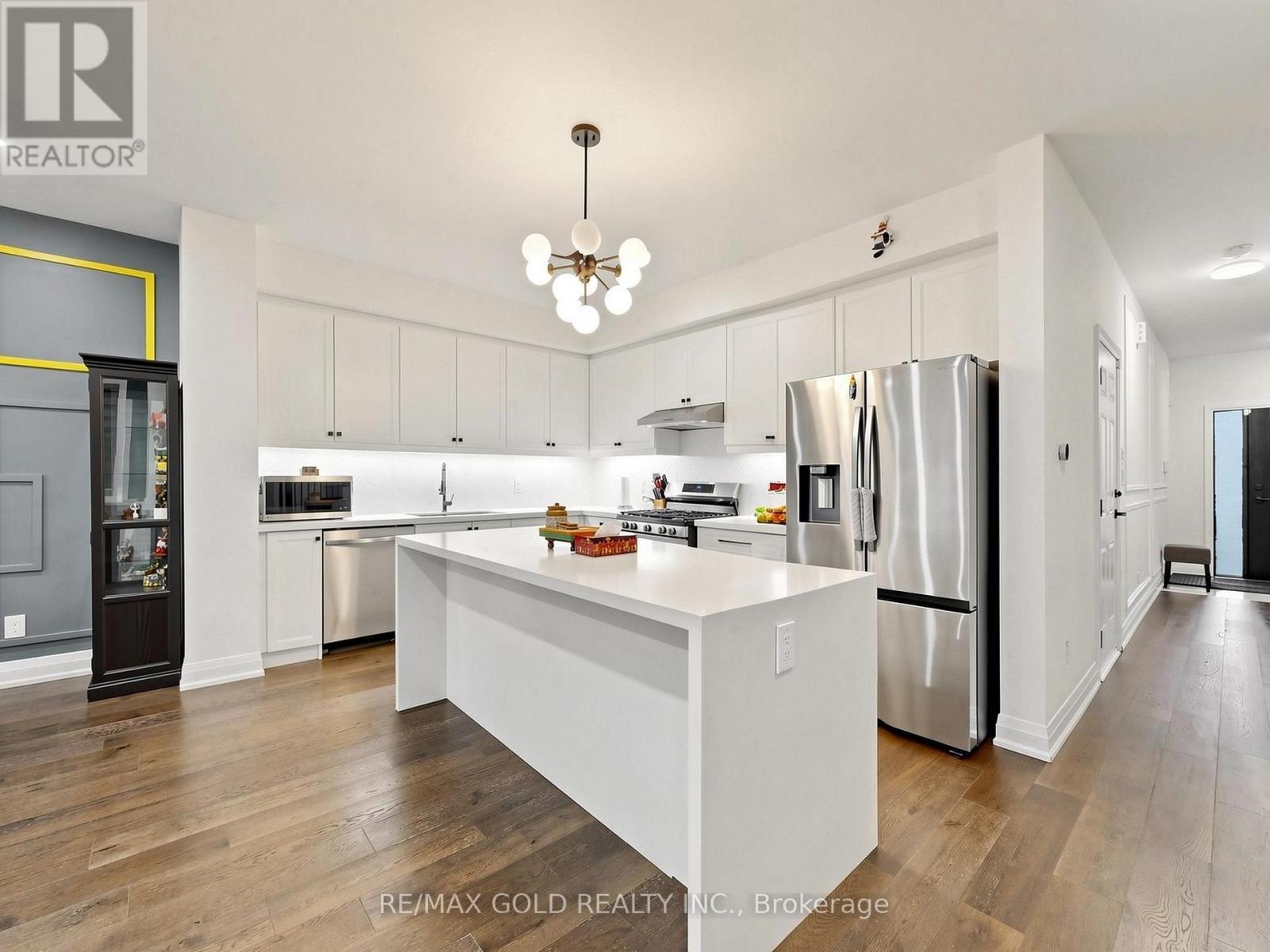 77 Chelliah Court Property Photo 14