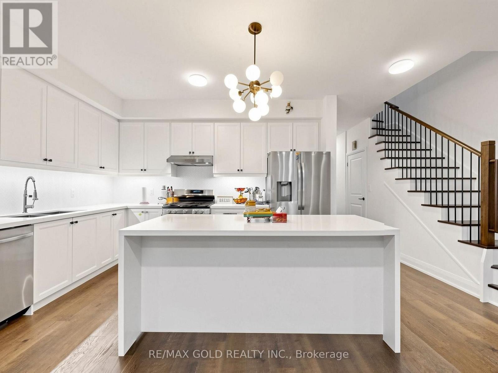 77 Chelliah Court Property Photo 15