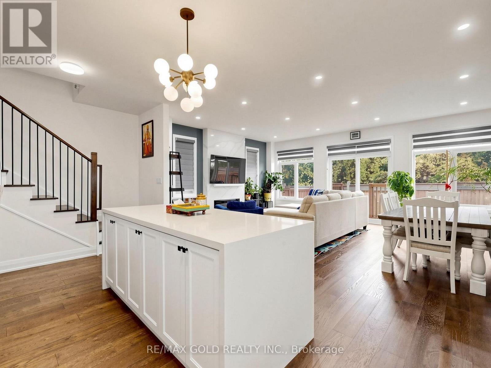 77 Chelliah Court Property Photo 18