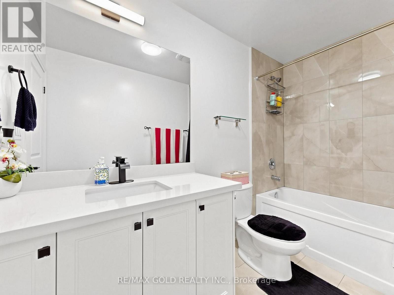 77 Chelliah Court Property Photo 42