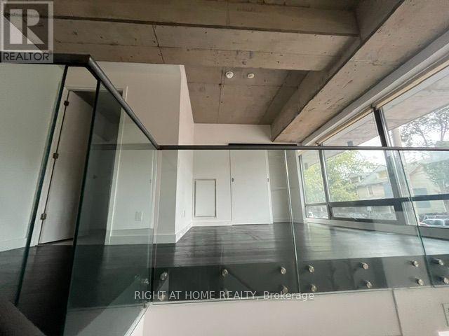 90 Broadview Avenue Property Photo 5