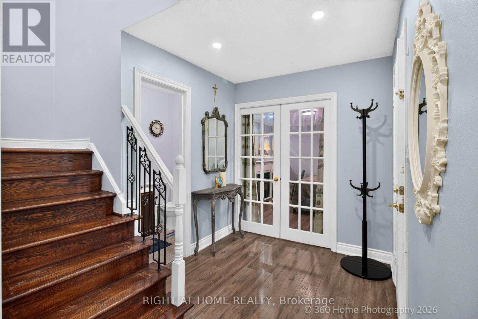 57 CORNWALL DRIVE Property Photo 1
