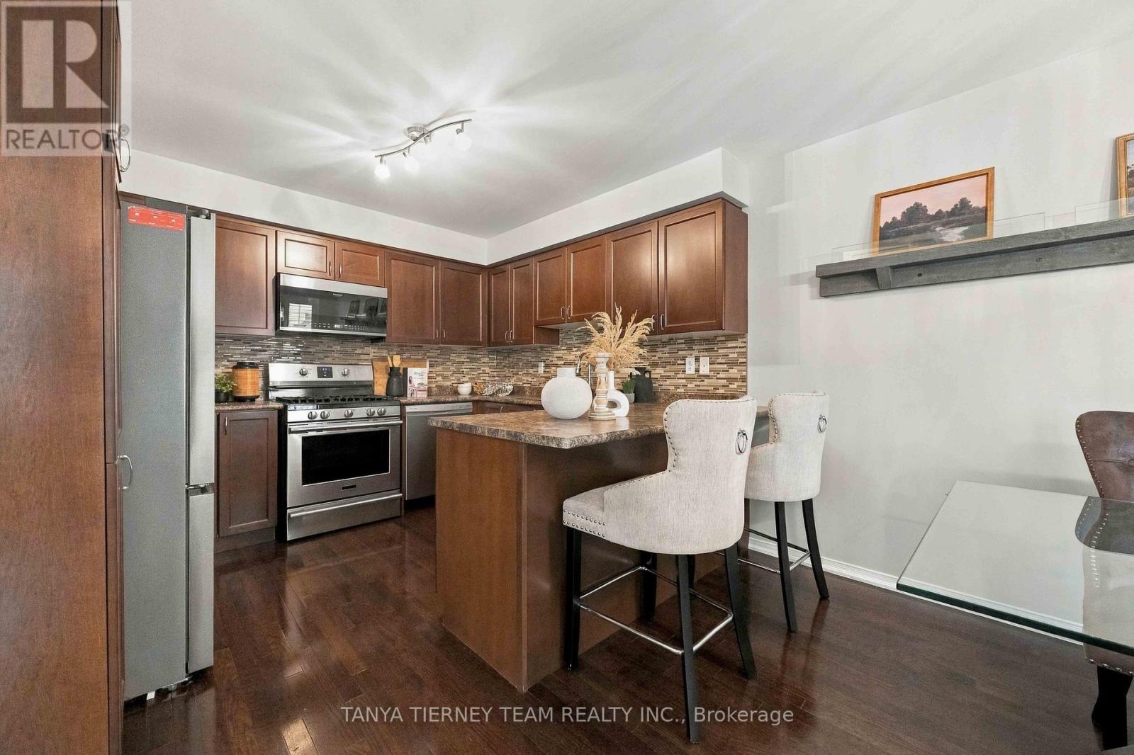2 Delight Way Property Photo 18