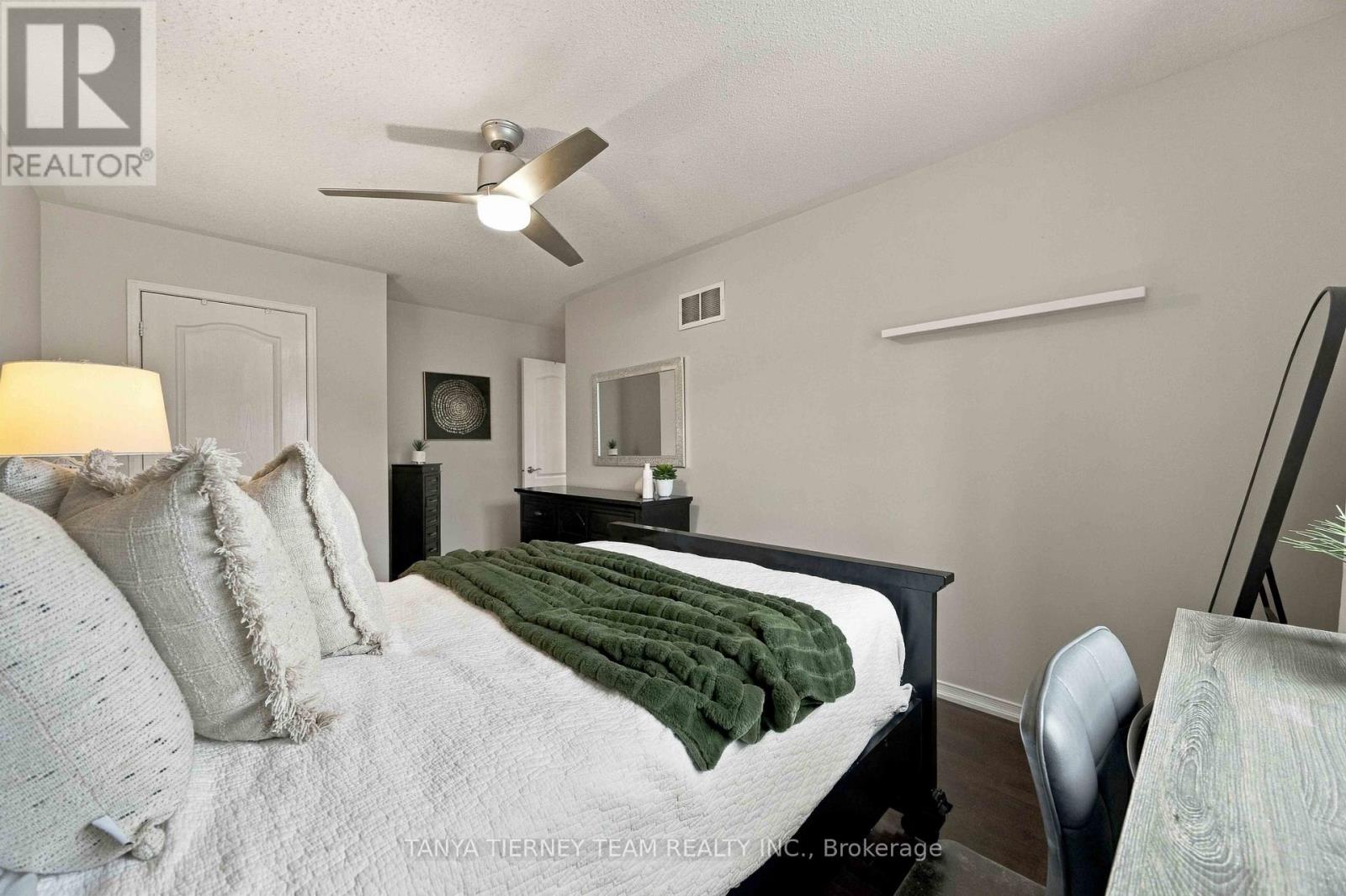 2 Delight Way Property Photo 34