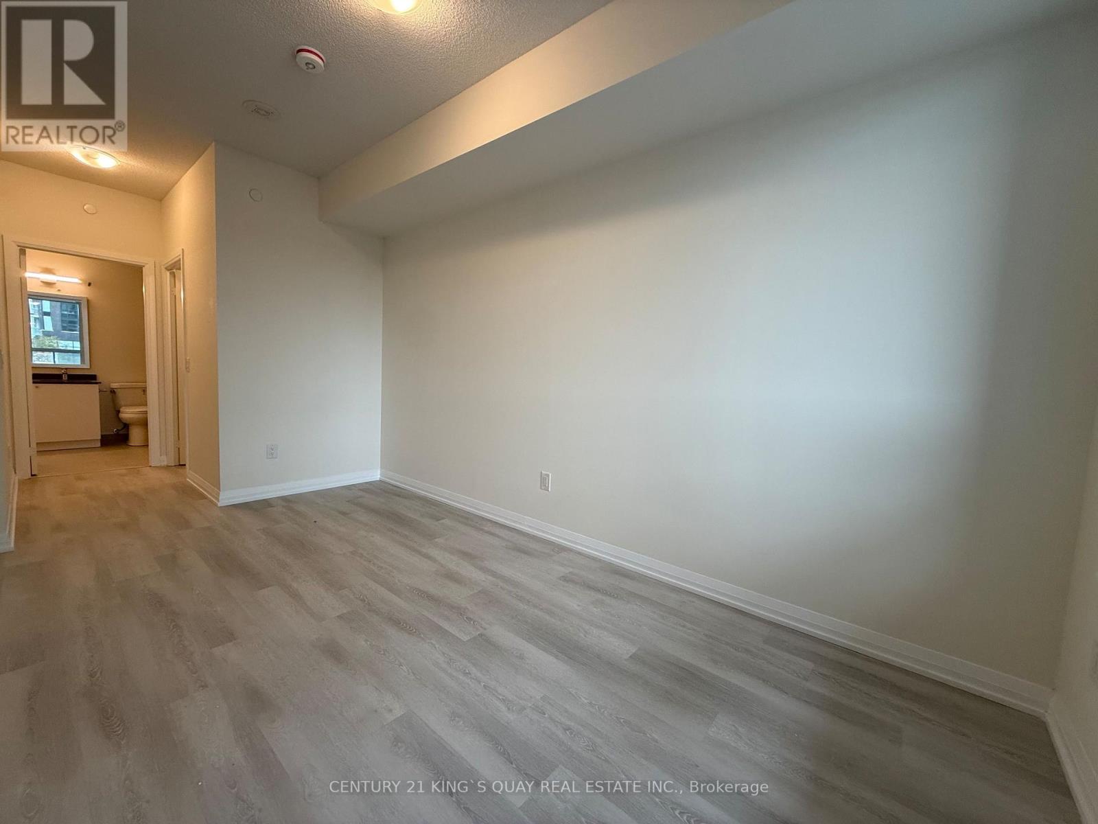 302 - 3260 Sheppard Avenue E Property Photo 22