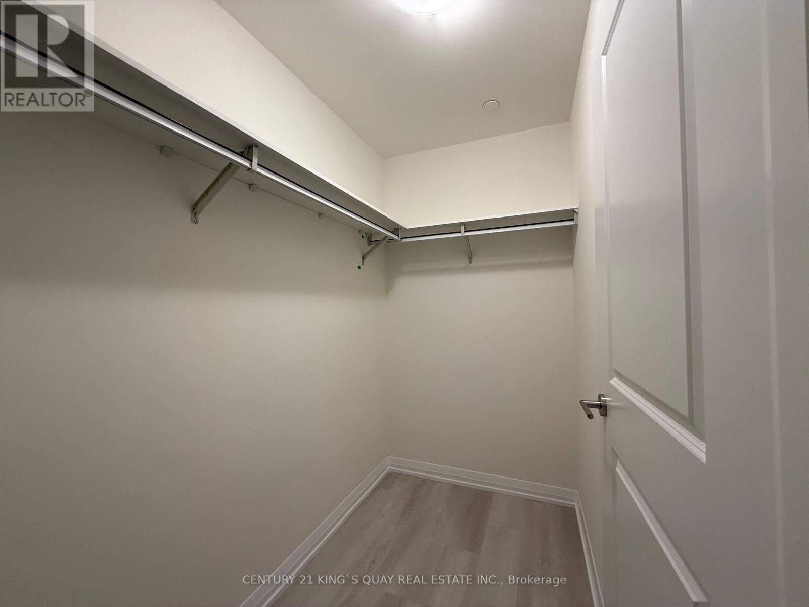 302 - 3260 Sheppard Avenue E Property Photo 23