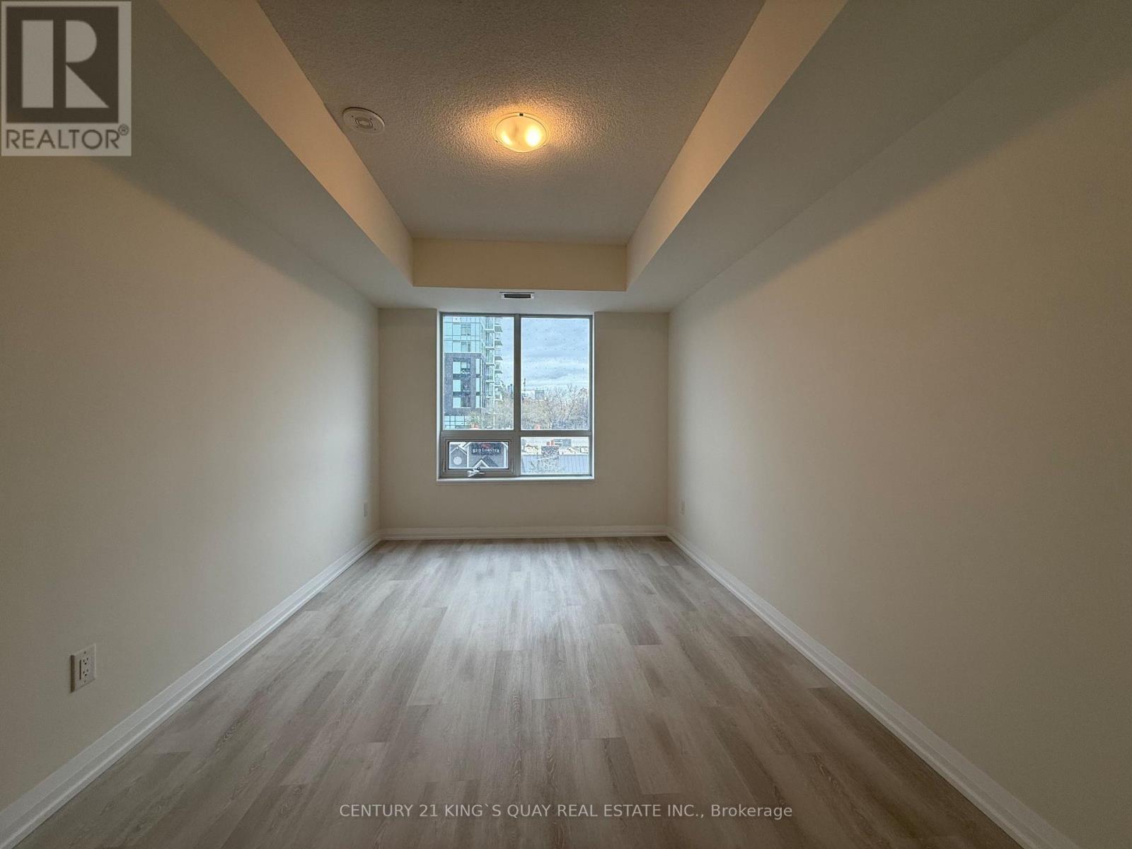 302 - 3260 Sheppard Avenue E Property Photo 25