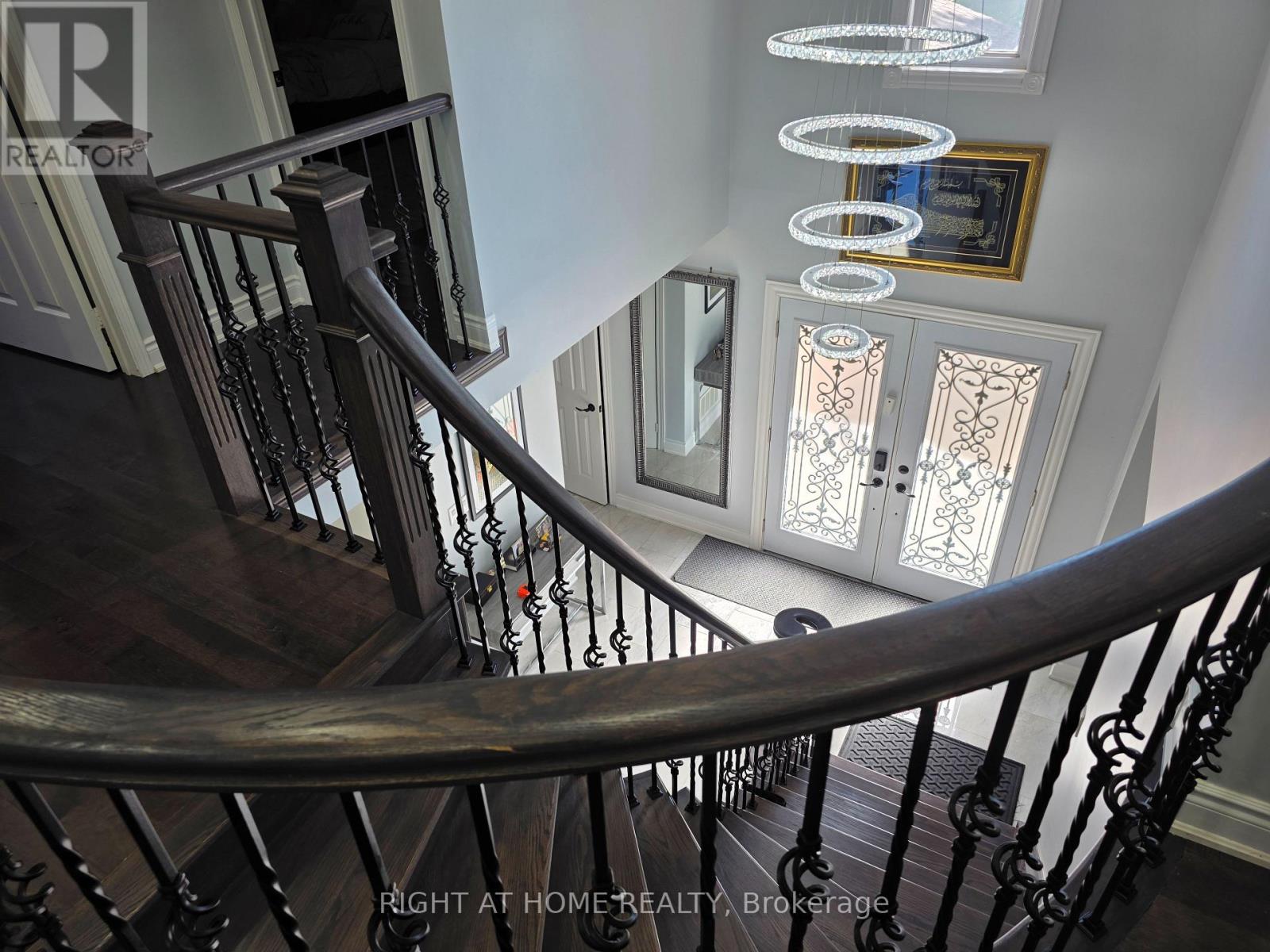 16 Griffiths Drive Property Photo 2