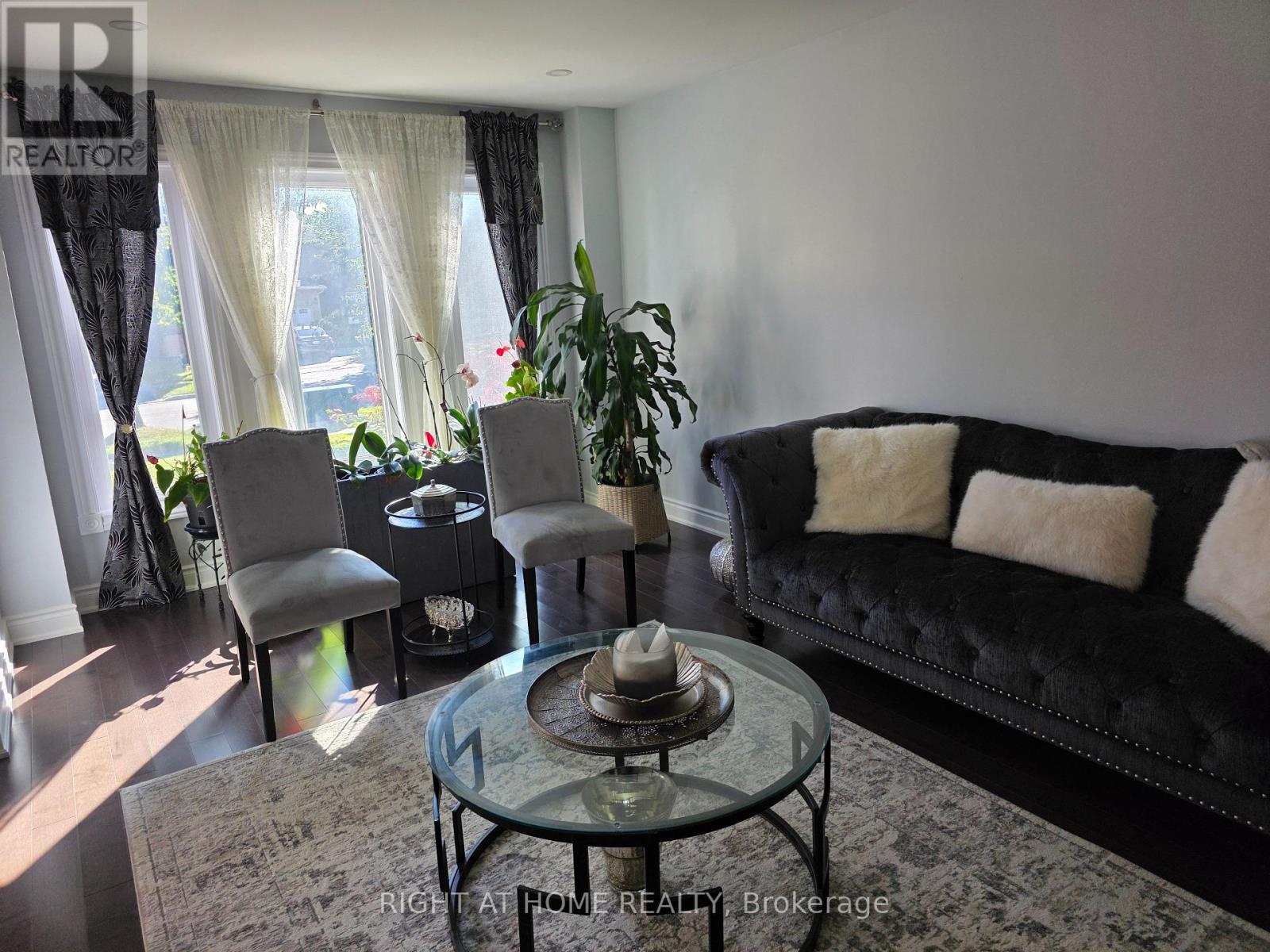 16 Griffiths Drive Property Photo 12