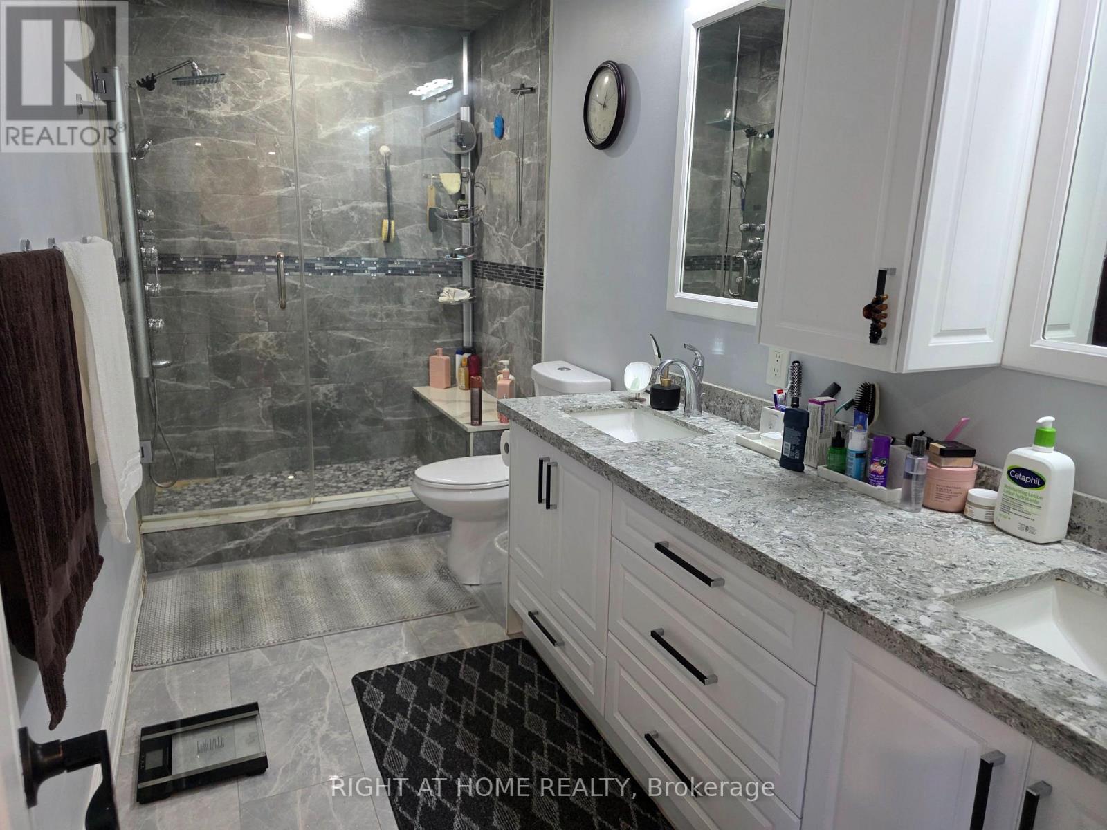 16 Griffiths Drive Property Photo 21