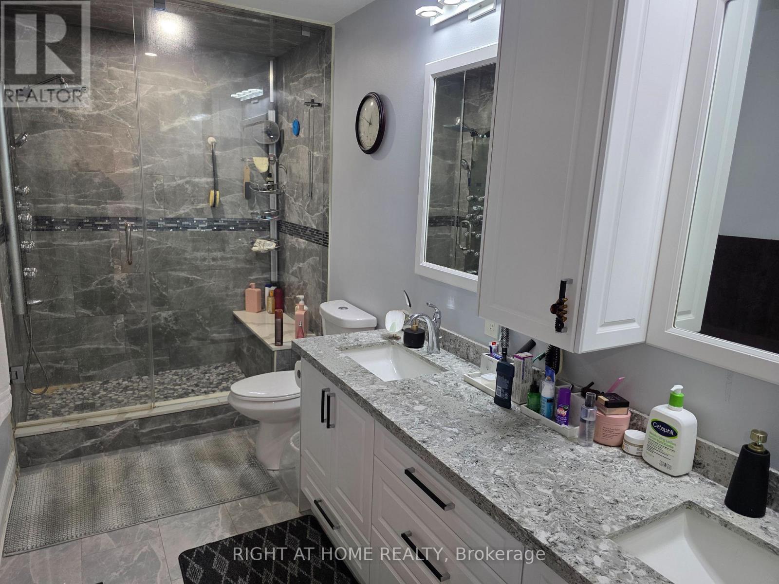16 Griffiths Drive Property Photo 22
