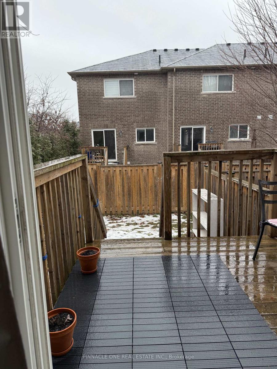 34 Markham Trail Property Photo 19