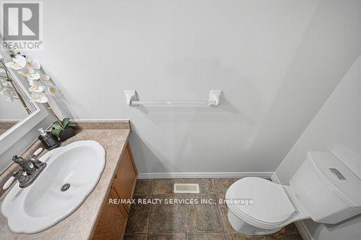 15 Climie Court Property Photo 12