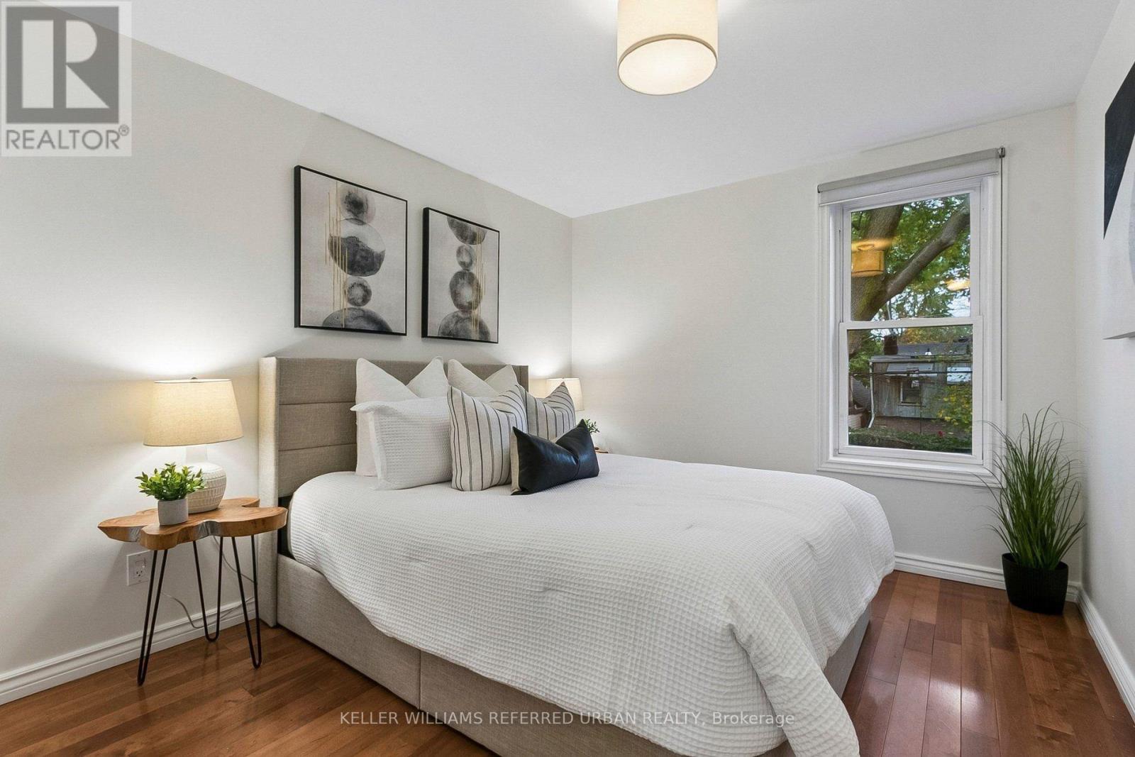 156 Rhodes Avenue Property Photo 11
