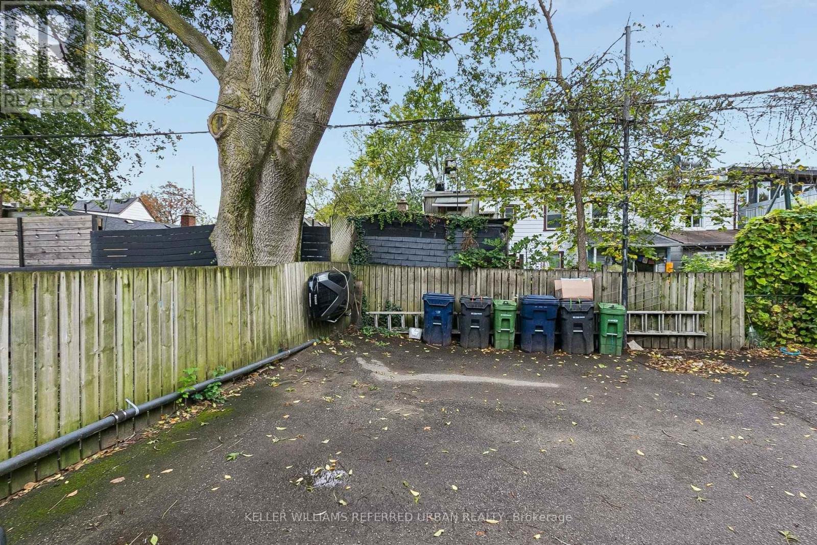 156 Rhodes Avenue Property Photo 18