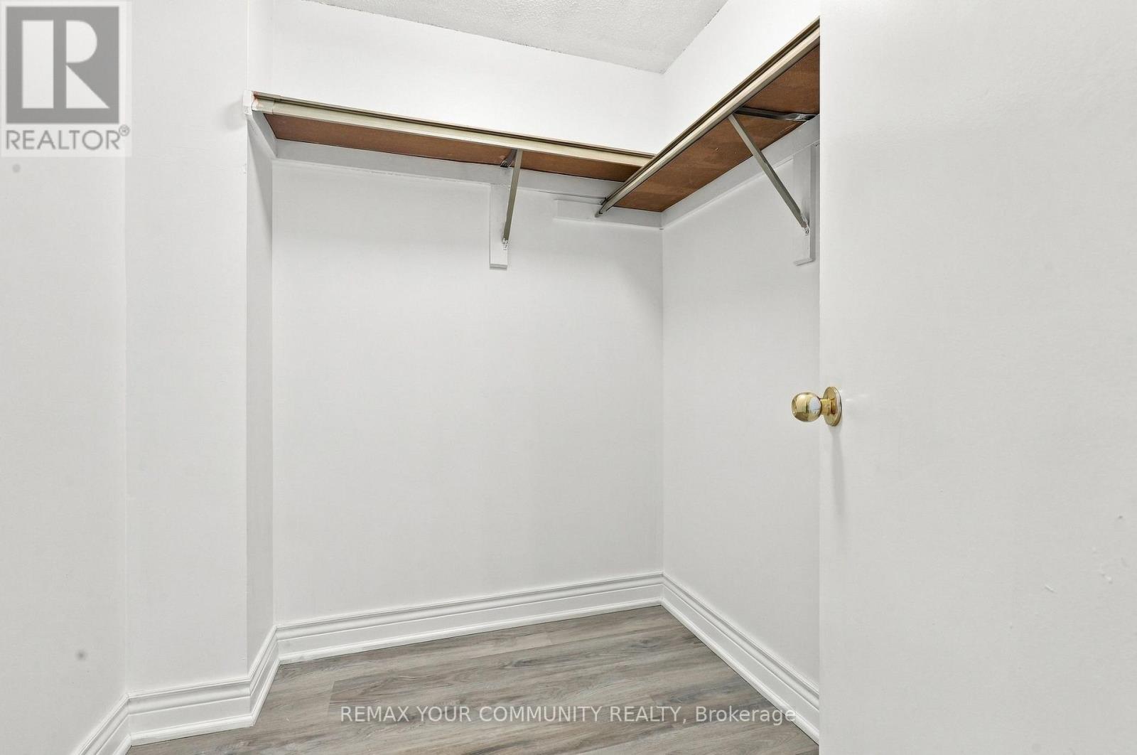 205 Hupfield Trail Property Photo 25