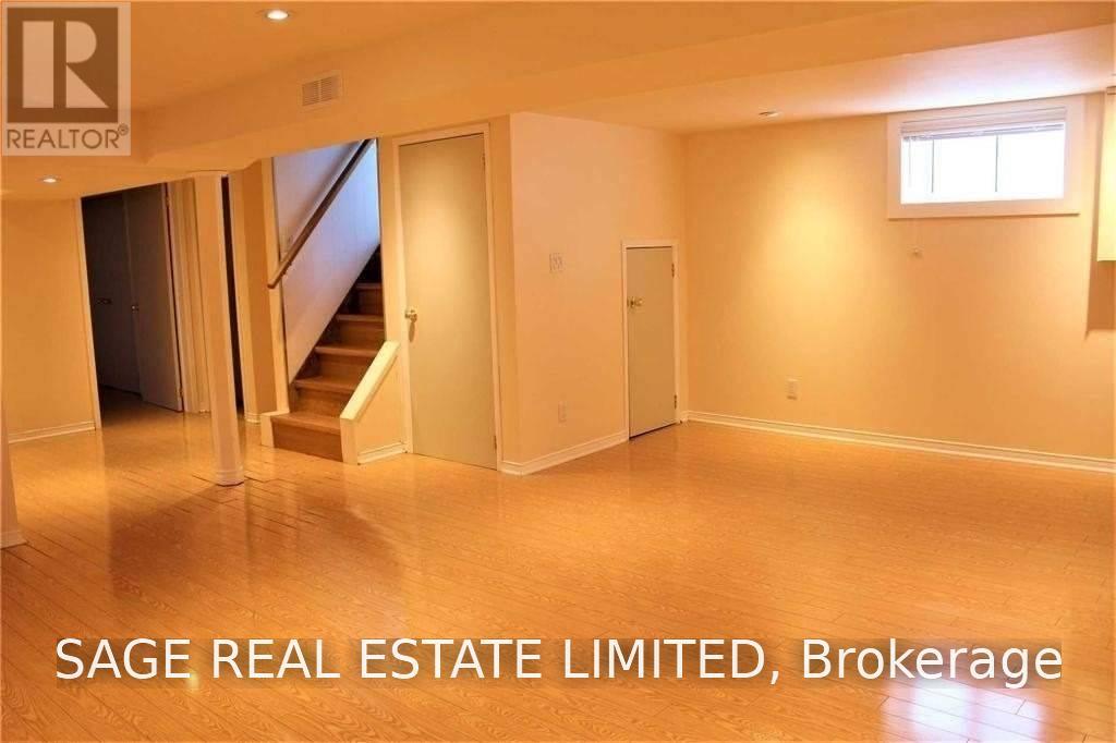 77 Vauxhall Drive Property Photo 10