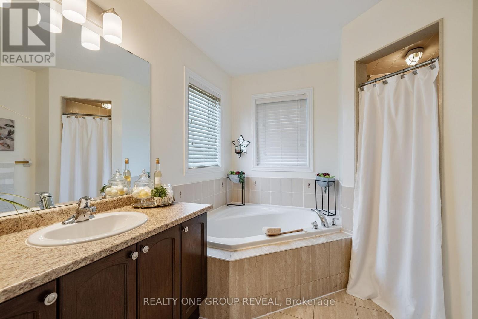 67 Buxton Lane Property Photo 25