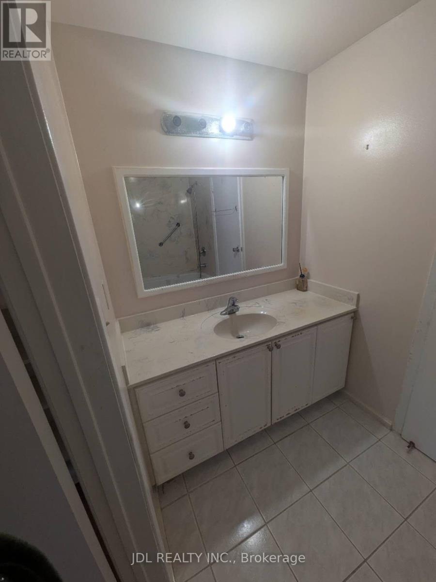 110 Bellefontaine Street Property Photo 20