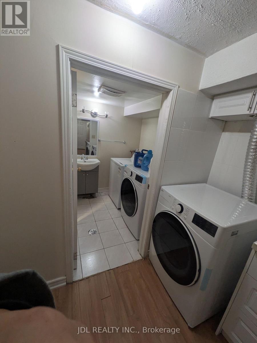 110 Bellefontaine Street Property Photo 21