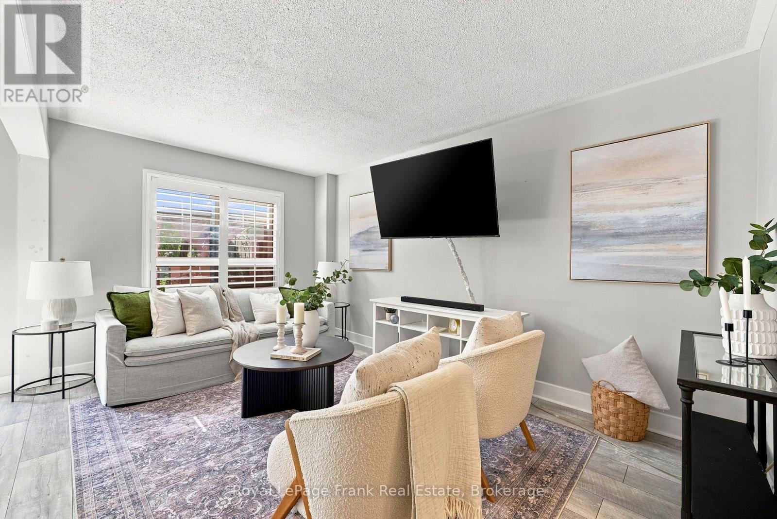 92 Tremount Street Property Photo 4
