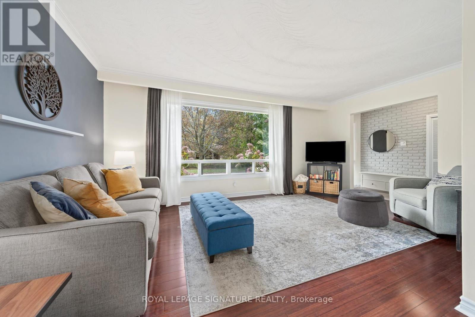 4 Moss Street Property Photo 6