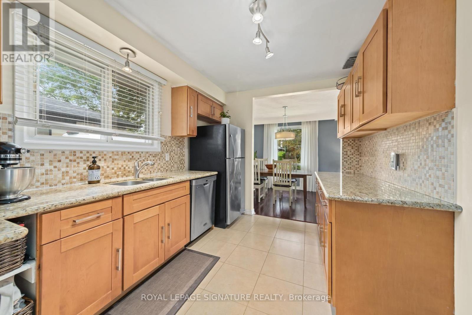 4 Moss Street Property Photo 11