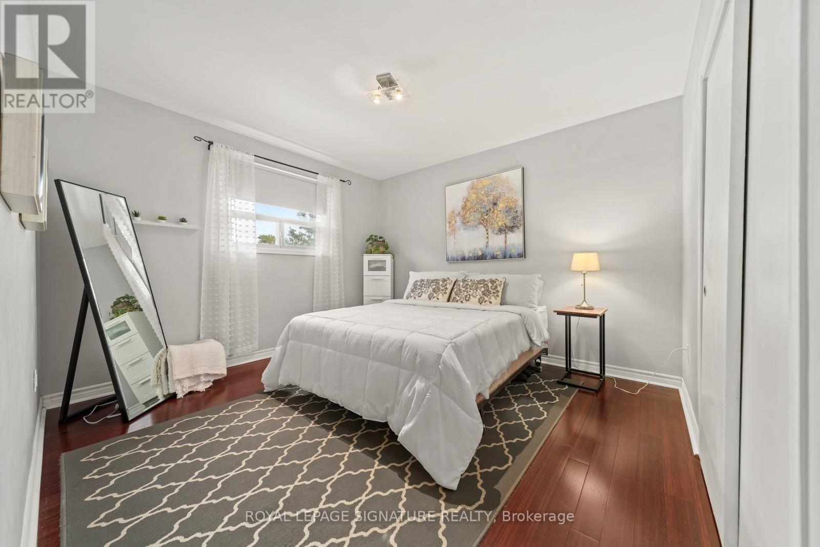 4 Moss Street Property Photo 12