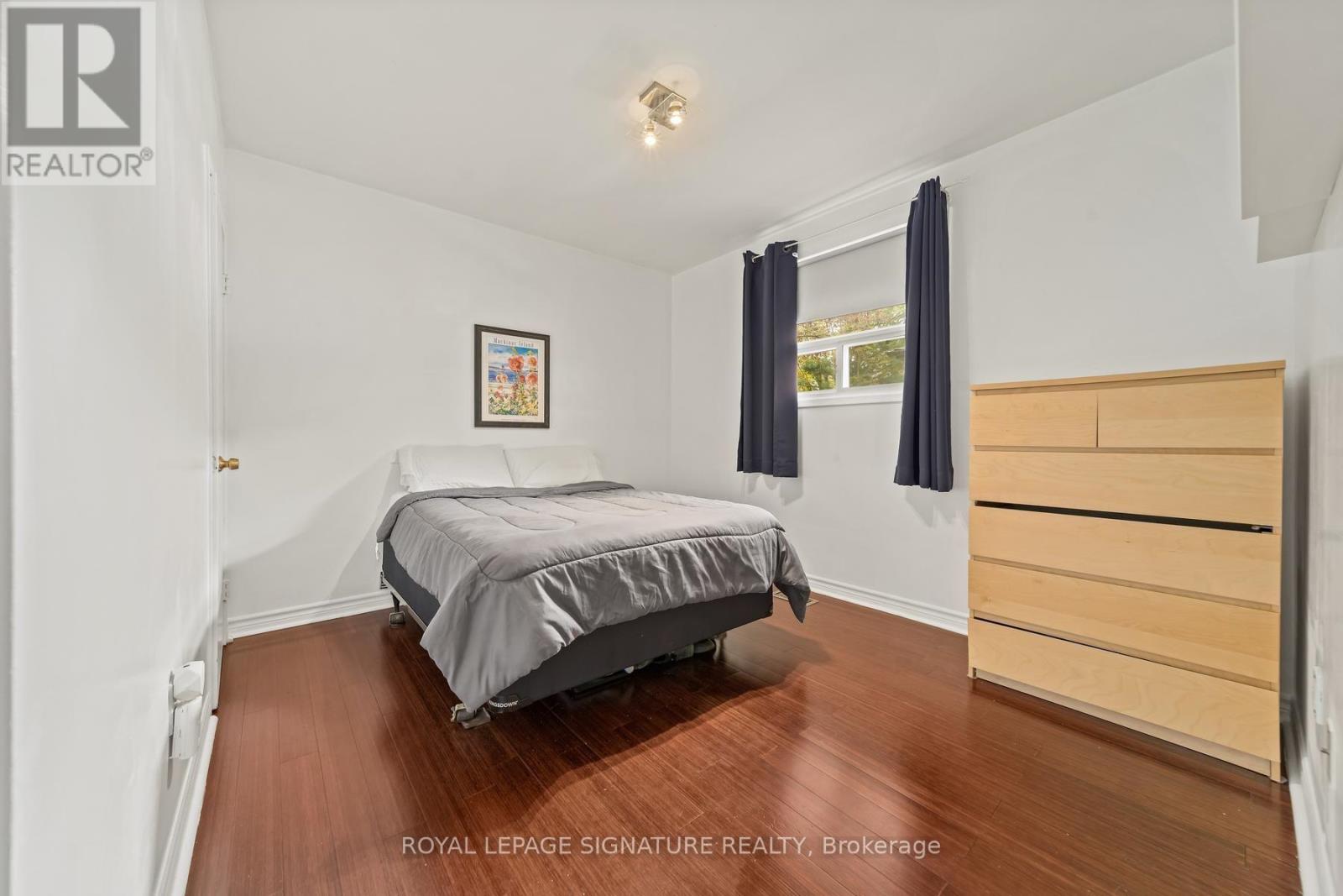 4 Moss Street Property Photo 13