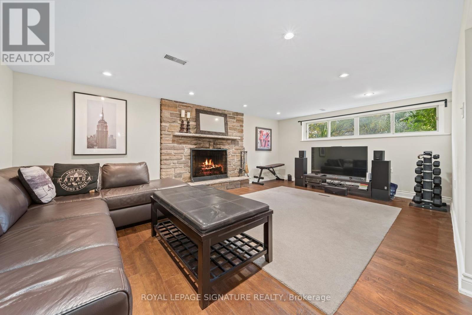 4 Moss Street Property Photo 19