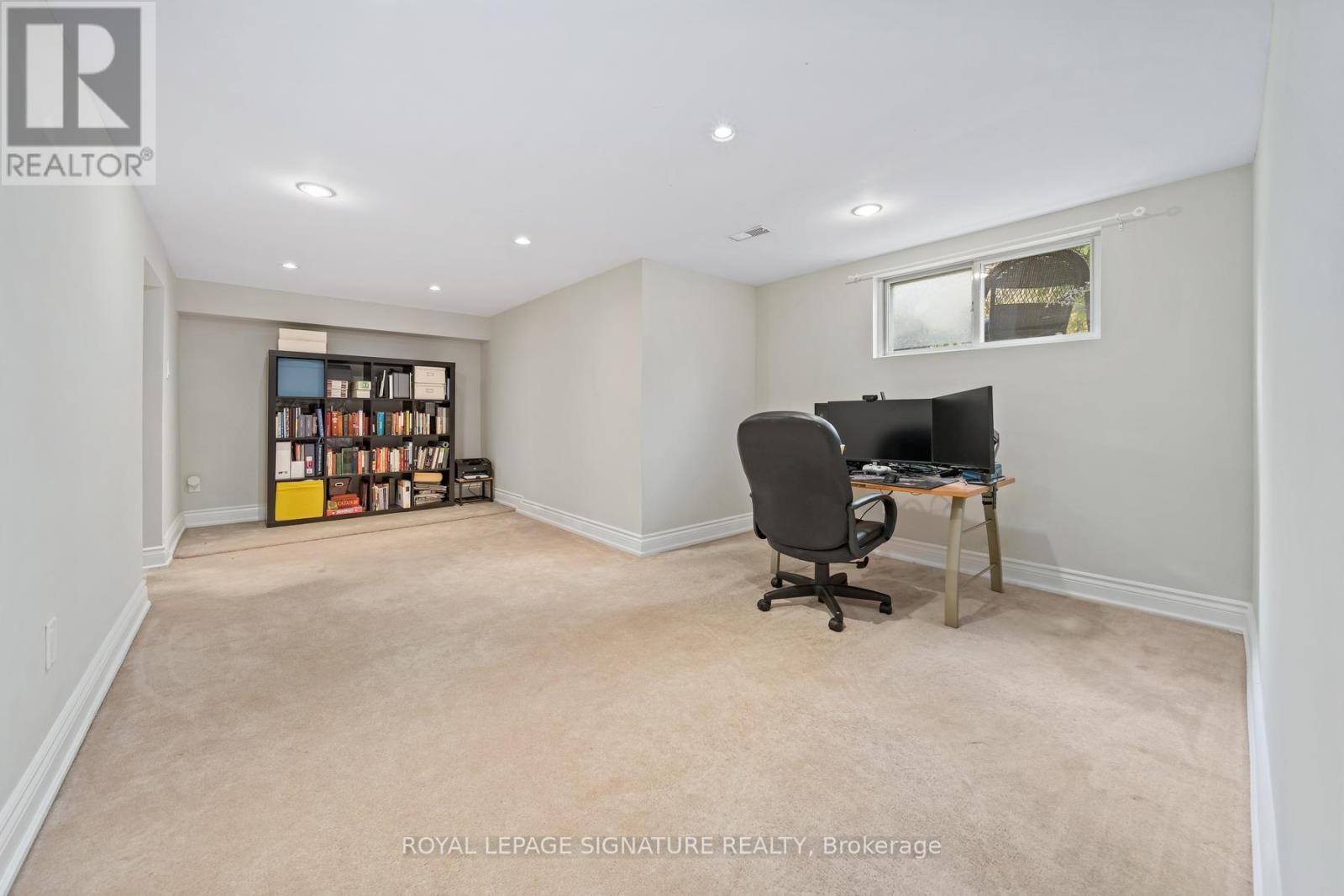 4 Moss Street Property Photo 20