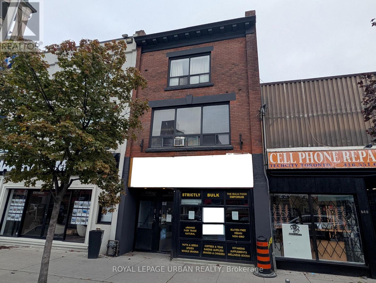 638 Danforth Avenue Property Photo 3