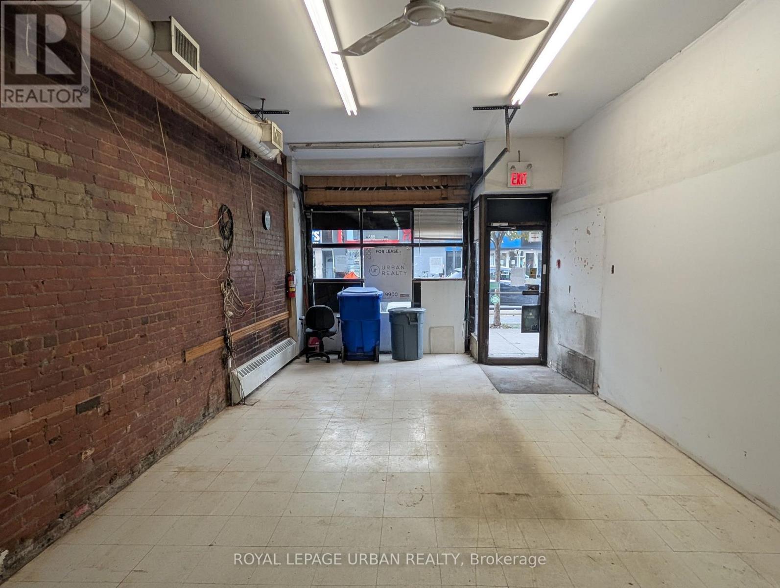 638 Danforth Avenue Property Photo 8