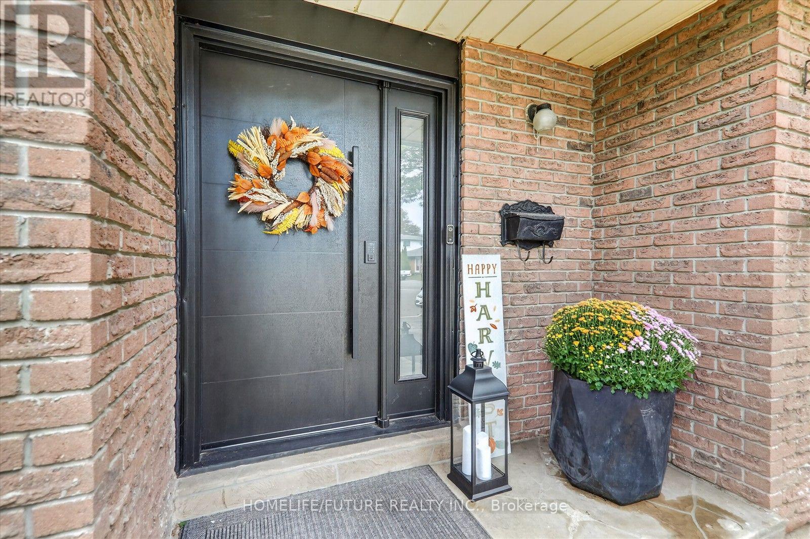 7 Toms Court Property Photo 3