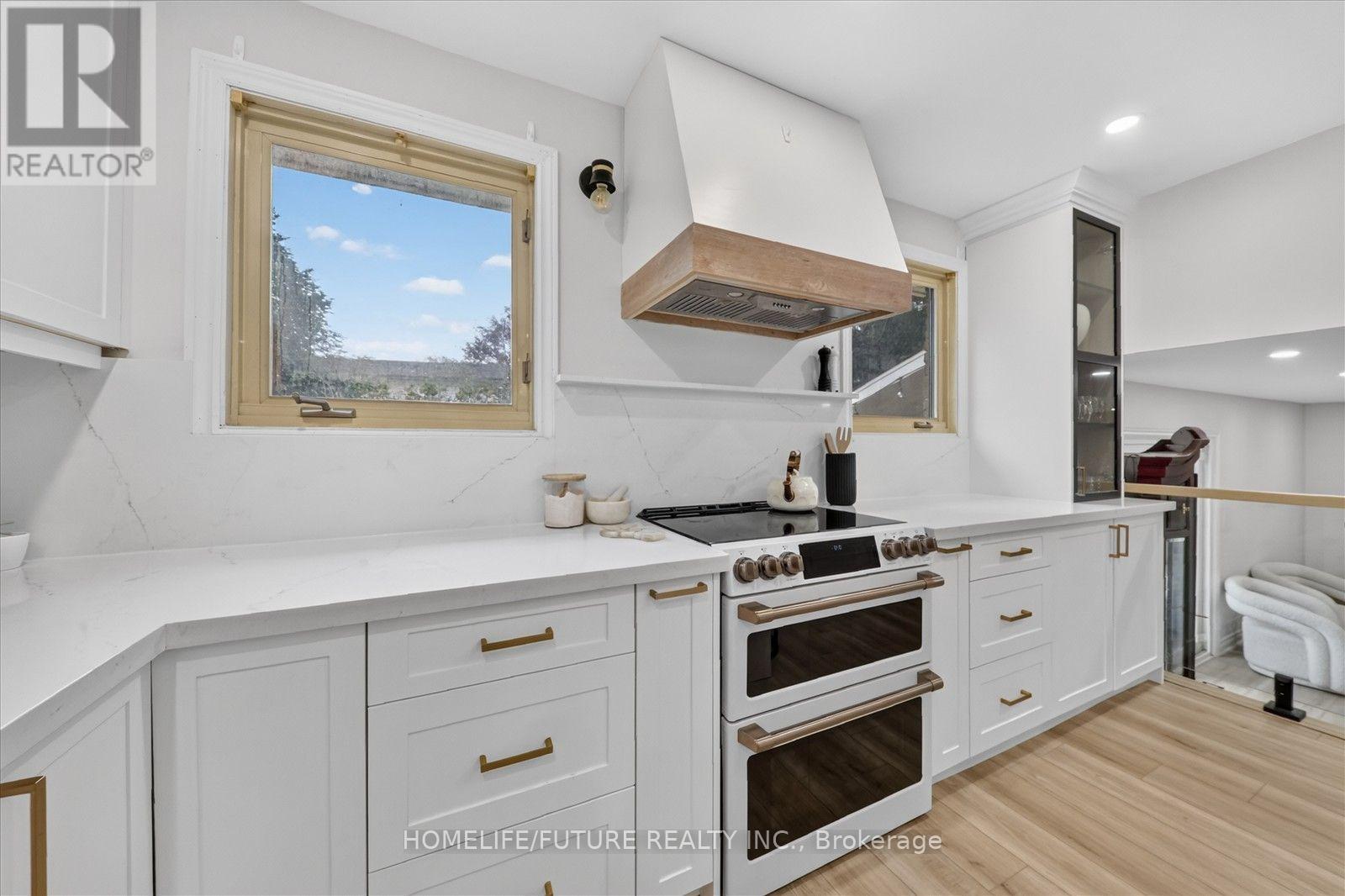 7 Toms Court Property Photo 11