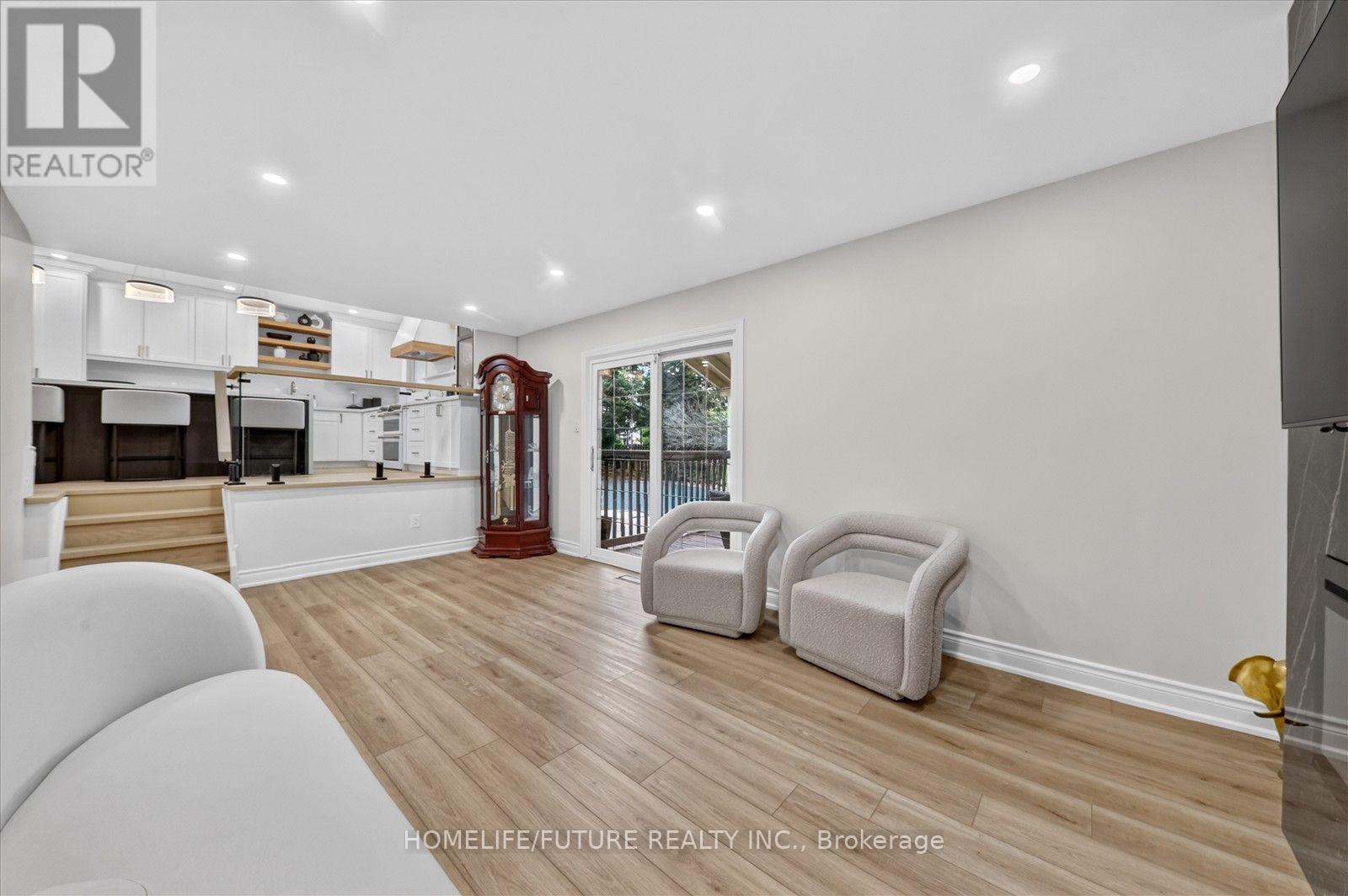 7 Toms Court Property Photo 16