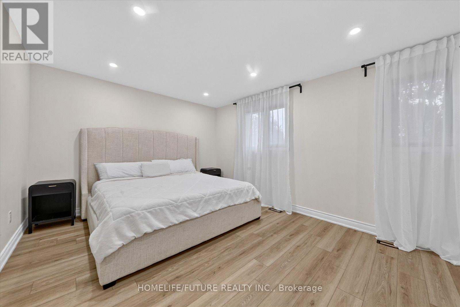 7 Toms Court Property Photo 26