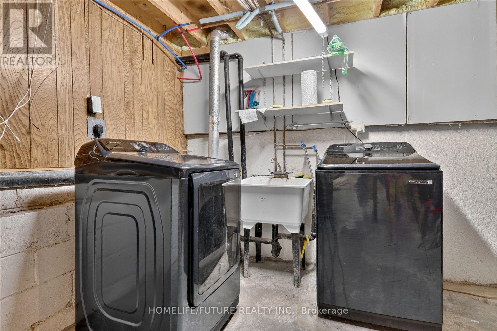 7 Toms Court Property Photo 34