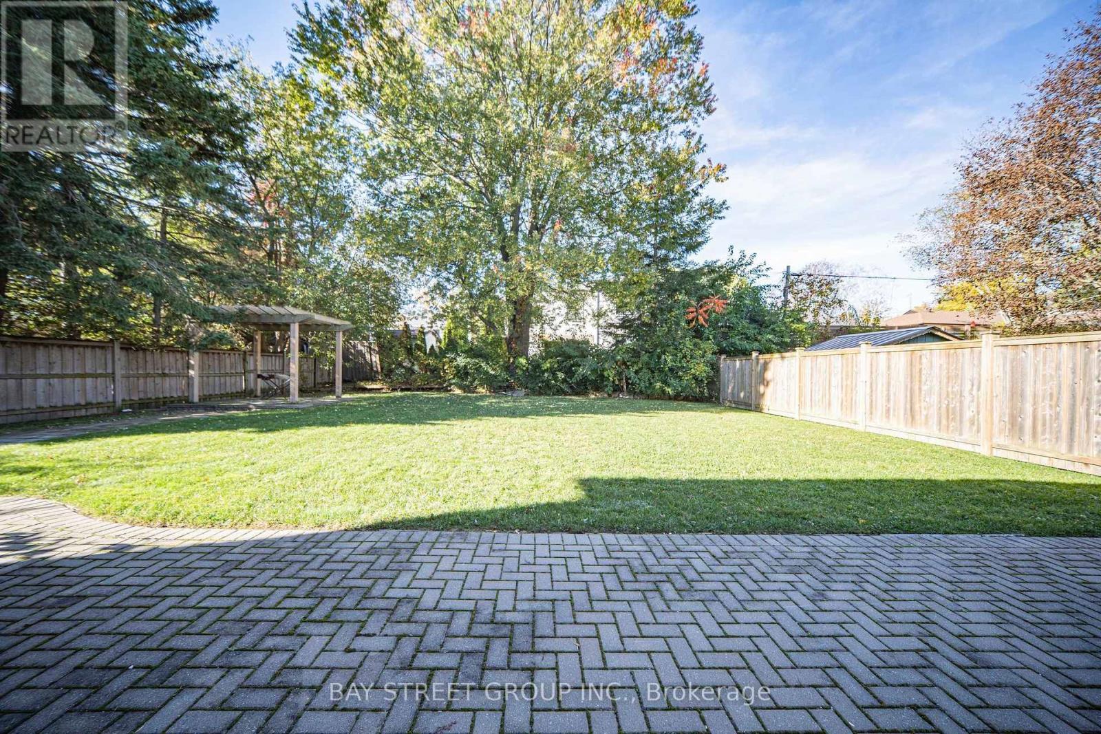 428 Brownfield Gardens Property Photo 2