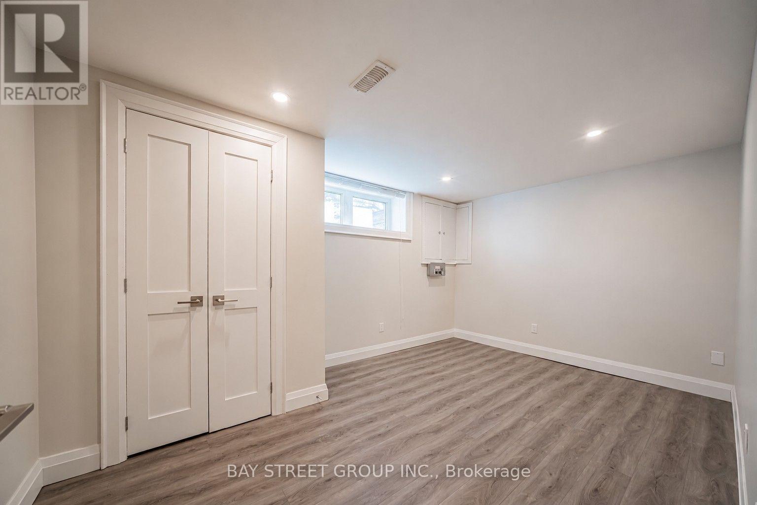 428 Brownfield Gardens Property Photo 34